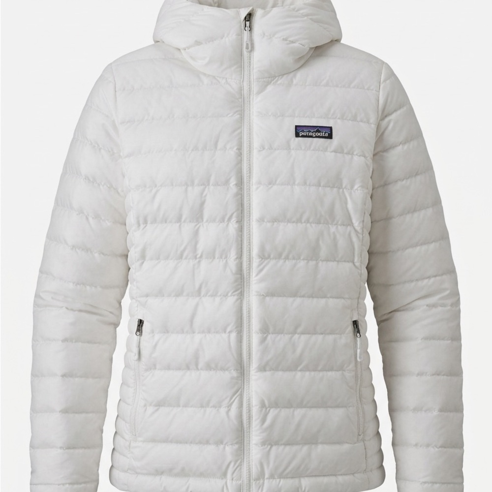 Patagonia Women's Snowy White Puffer Coat